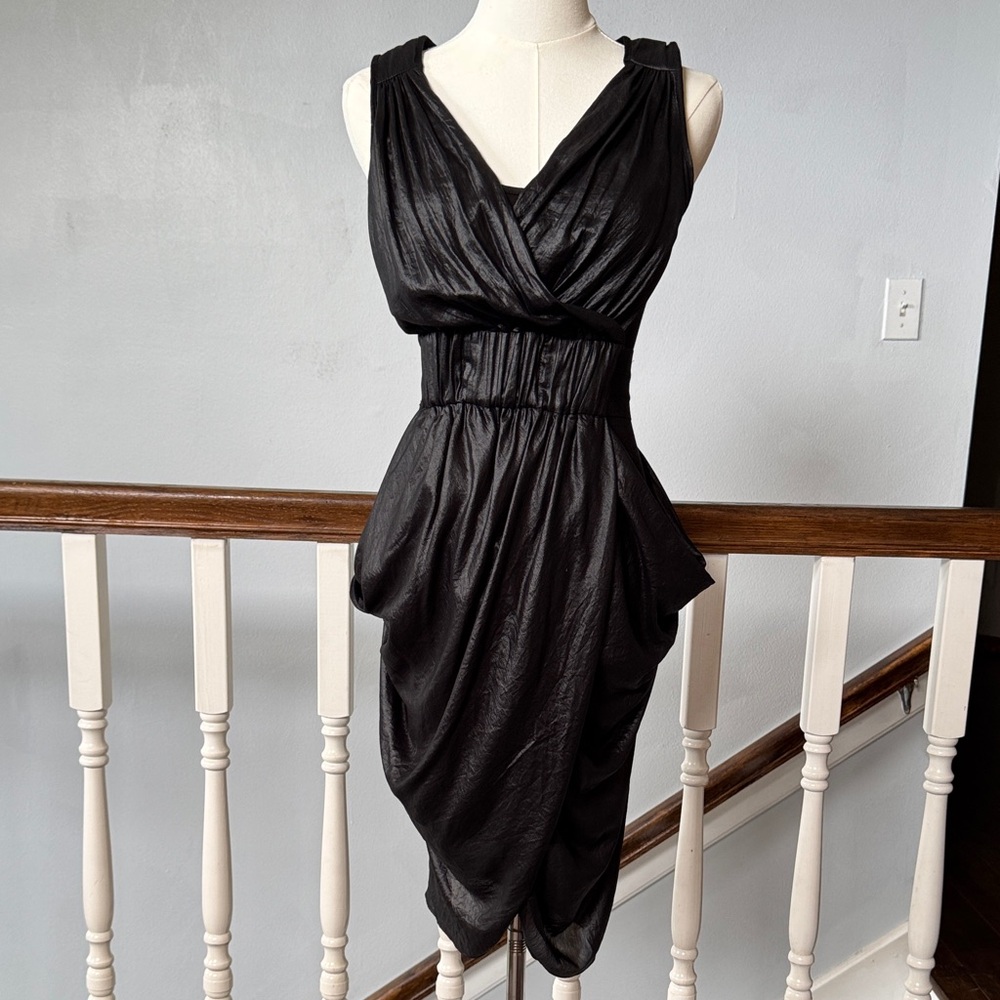 Black Draped V-Neck Sleeveless Dress